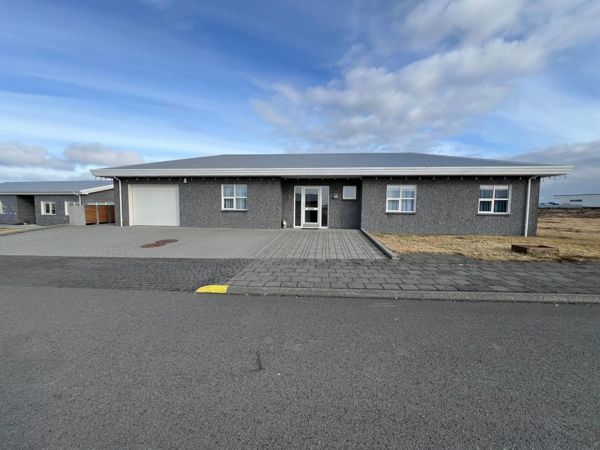 Dagpol Lägenhet Sandgerði Exteriör bild